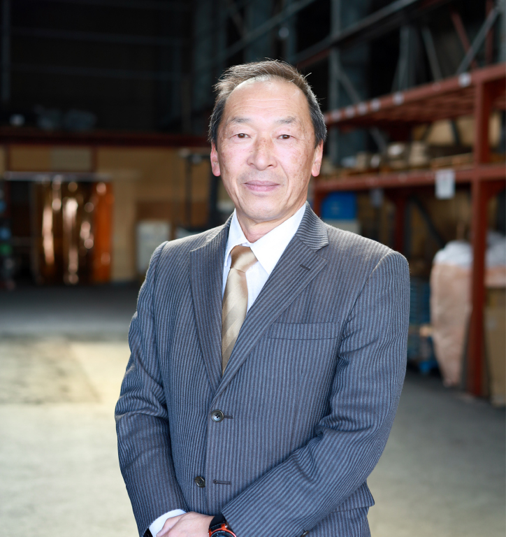 代表取締役社長　板橋　英作